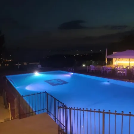 Rifugio Di Giusy, With Swimming Pool شقة