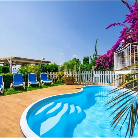 Rifugio Di Giusy, With Swimming Pool شقة *